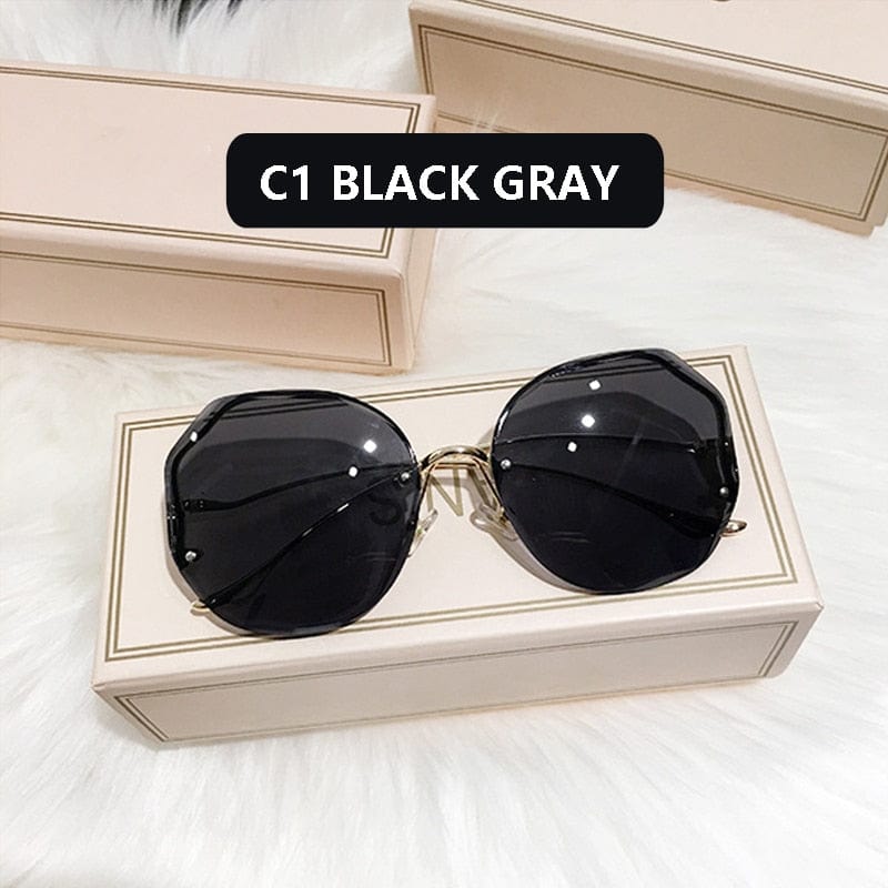 Kinky Cloth Black Gray / Adult Tea Gradient Sunglasses