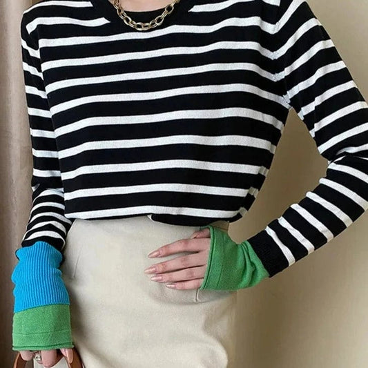 Kinky Cloth Black Striped Knitting Sweater