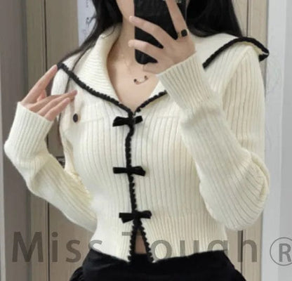 Kinky Cloth Beige / Size S(40-45Kg) Bow Knitted Blouse