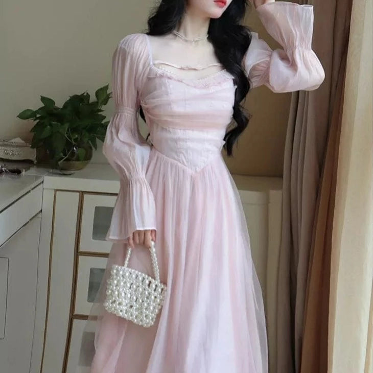 Kinky Cloth Pink / S Bubble Sleeve Midi Dress