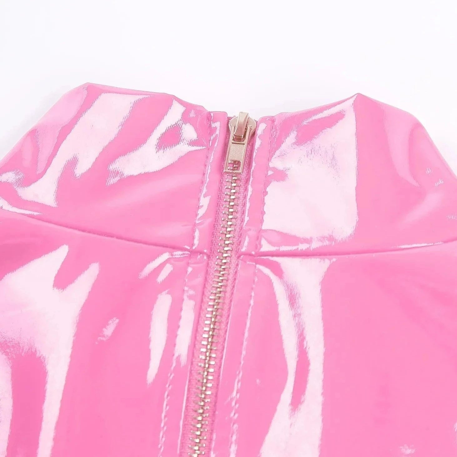 Kinky Cloth Glossy Back Zipper Crop Top
