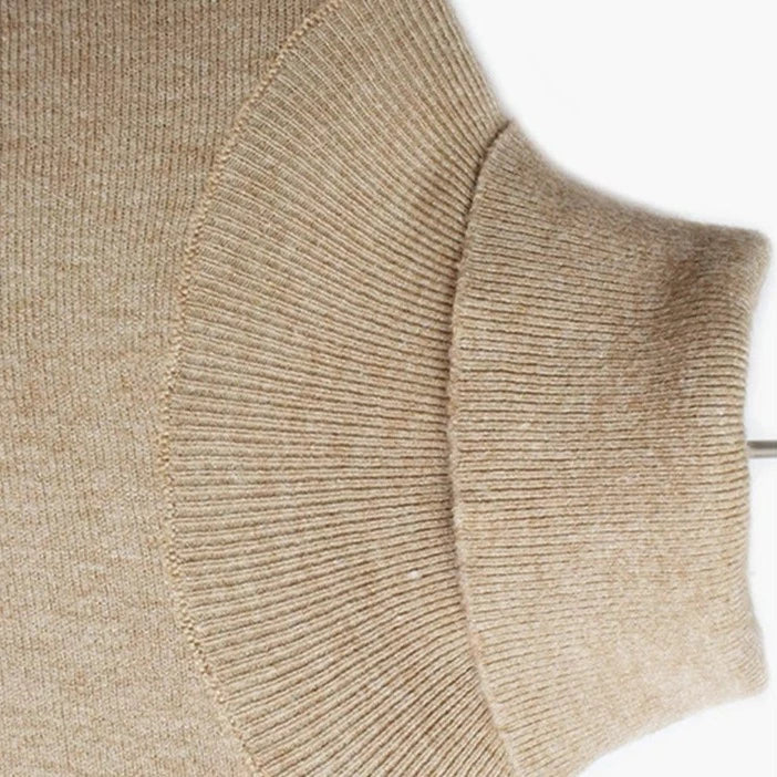 Kinky Cloth Loose Fit Turtleneck Knit Sweater