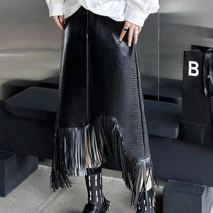 Kinky Cloth Pu Leather Tassels Half-body Skirt