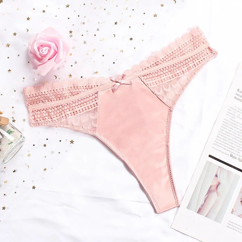 Kinky Cloth Pink / S Seamless Lace Thong Panties