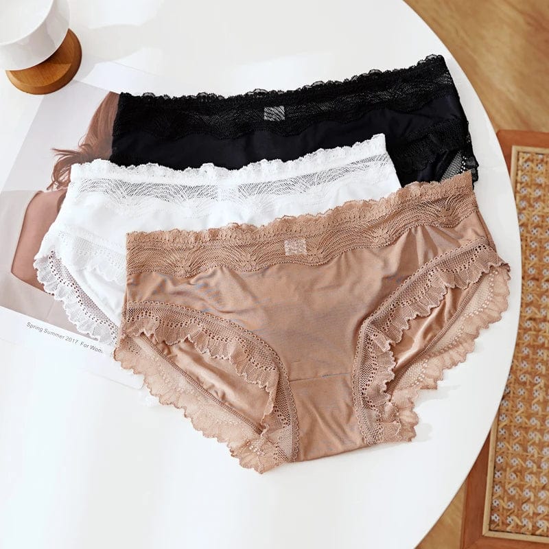Kinky Cloth Silky Lace Underwear