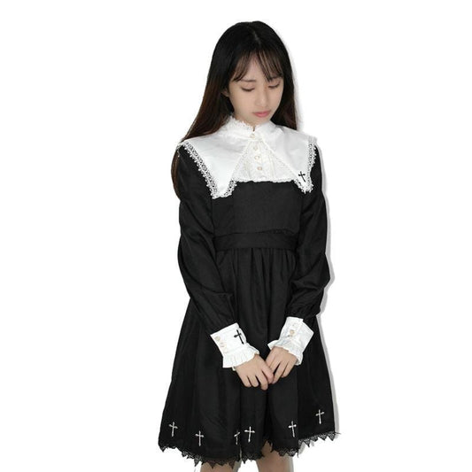 Kinky Cloth 200000347 Black Lolita Vintage Dress