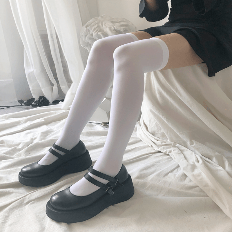 Kinky Cloth Black White Lolita Socks
