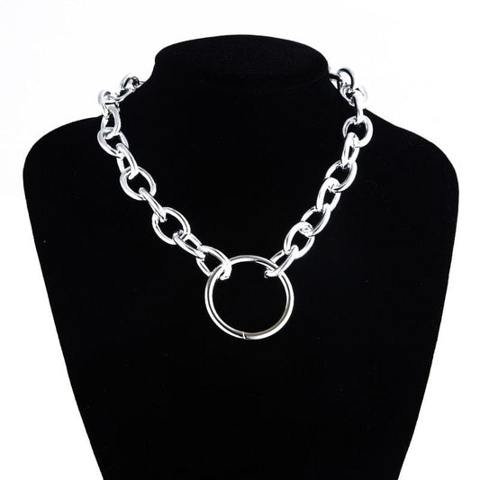 Kinky Cloth Silver Chunky Chain Circle Pendant Necklace