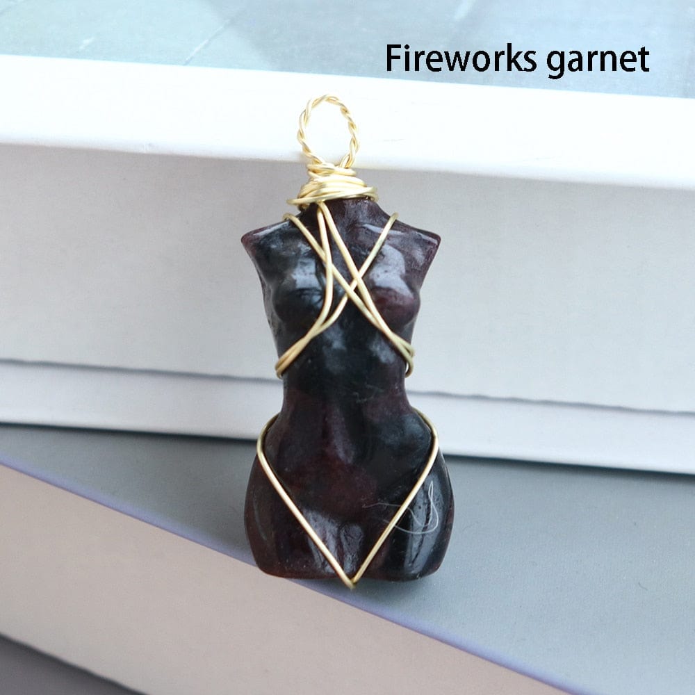 Kinky Cloth Fireworks garnet Feminine Body Crystal Pendant Necklace