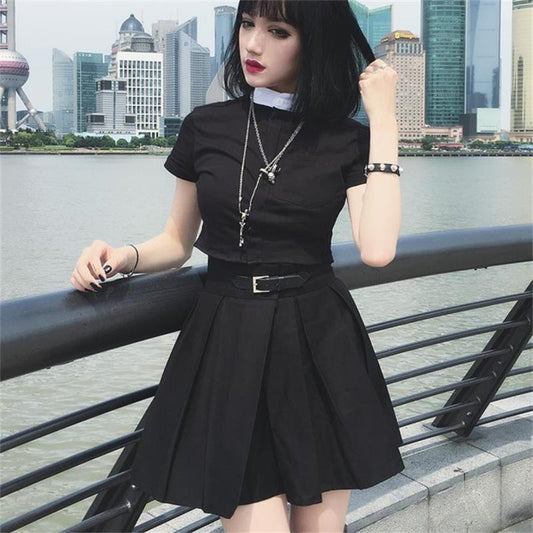 Gothic High Waist Pleated Skirt