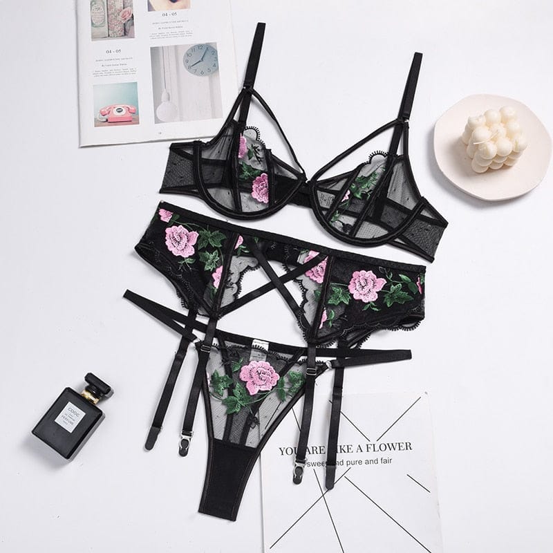 Kinky Cloth Black Set / S Lace Floral Embroidery Lingerie Set