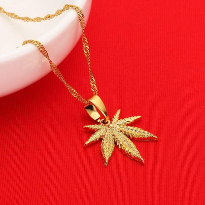 Kinky Cloth Marijuana Leaf Necklace