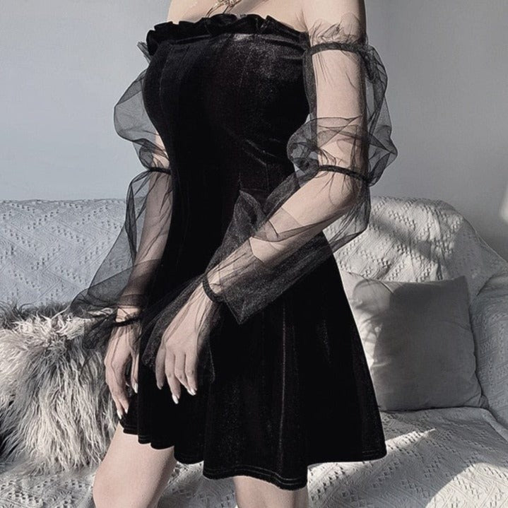 Kinky Cloth Mesh Gothic Pleated Dress