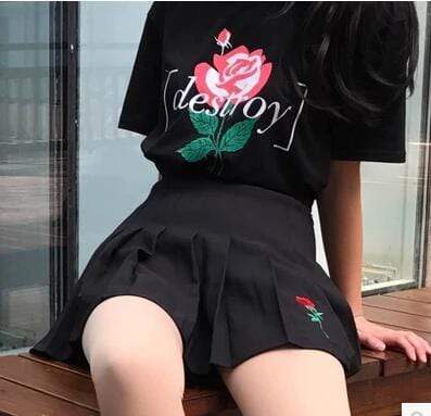 Kinky Cloth Black / S Spring Rose Embroidered Skirt