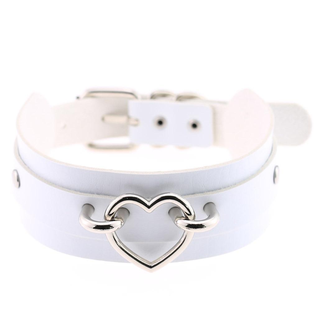 Kinky Cloth Necklace white Wide Band Heart Collar
